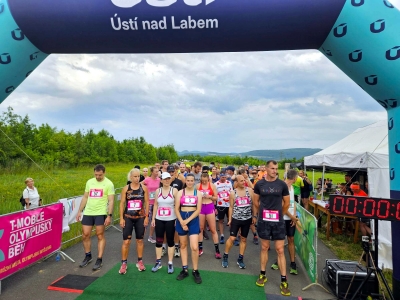 T-Mobile olympijský běh v Ústí ve vedru prvních letních hodin