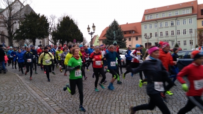 Městský běh se vším všudy. Dohnaer Adventslauf 2017 opět s výraznou českou stopou.