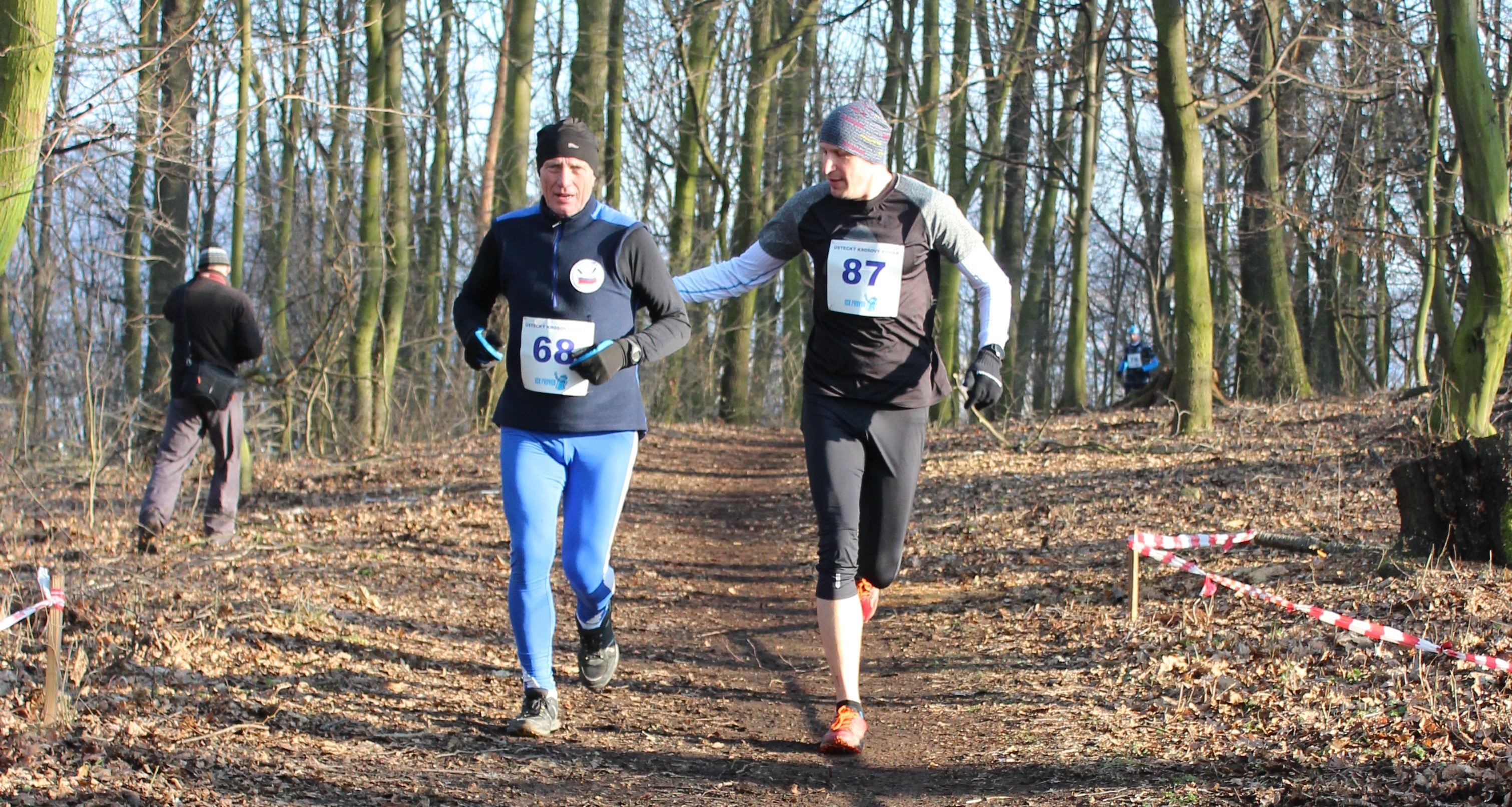 Běh Milana Varcholy proběhl první v rekordním čase Pinc před Zudou, mezi ženami Rusínová marně stíhala Sobeckou