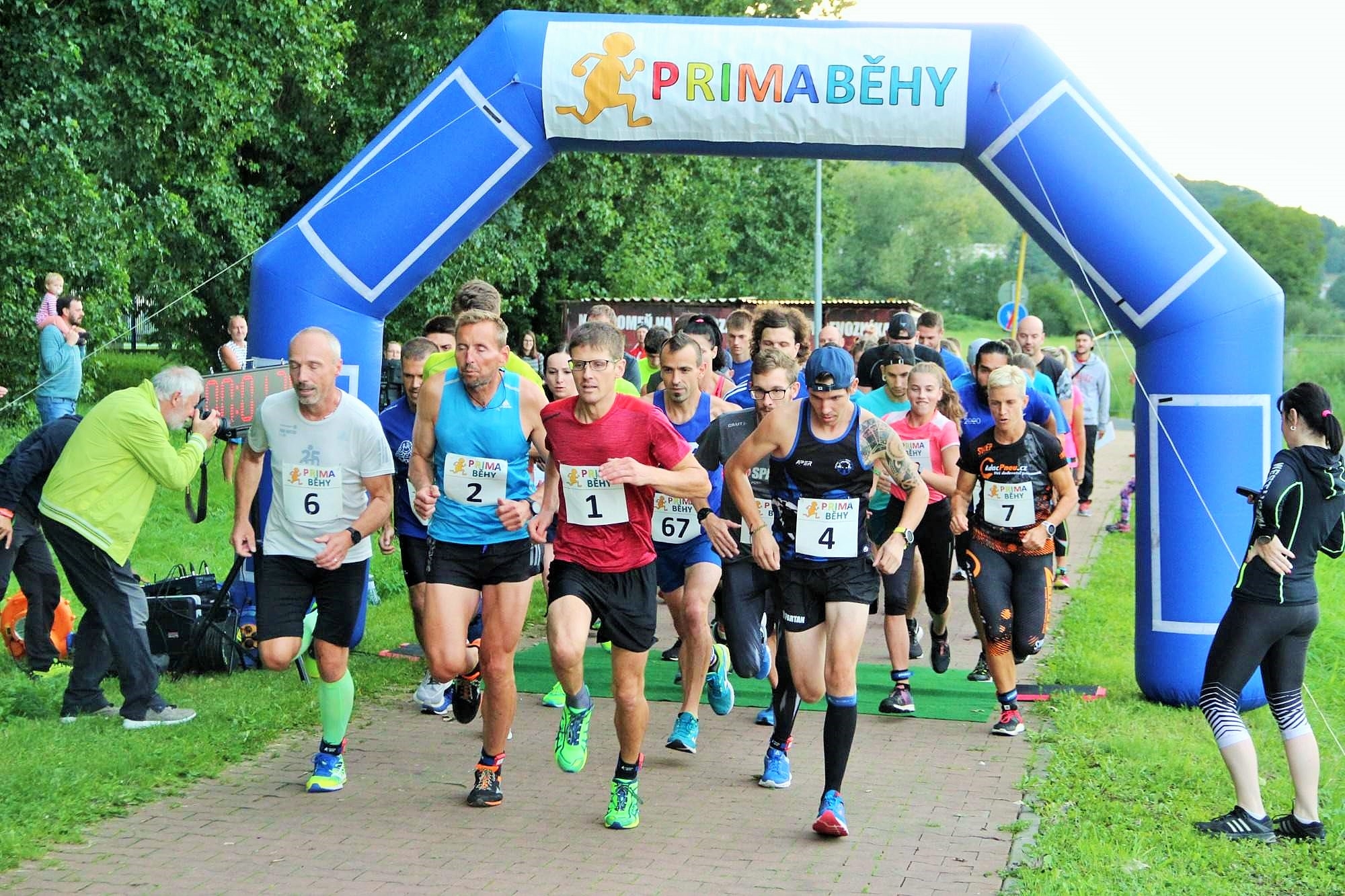 Podél vody, z Velkého do Malého, vyprovodili jsme prázdniny