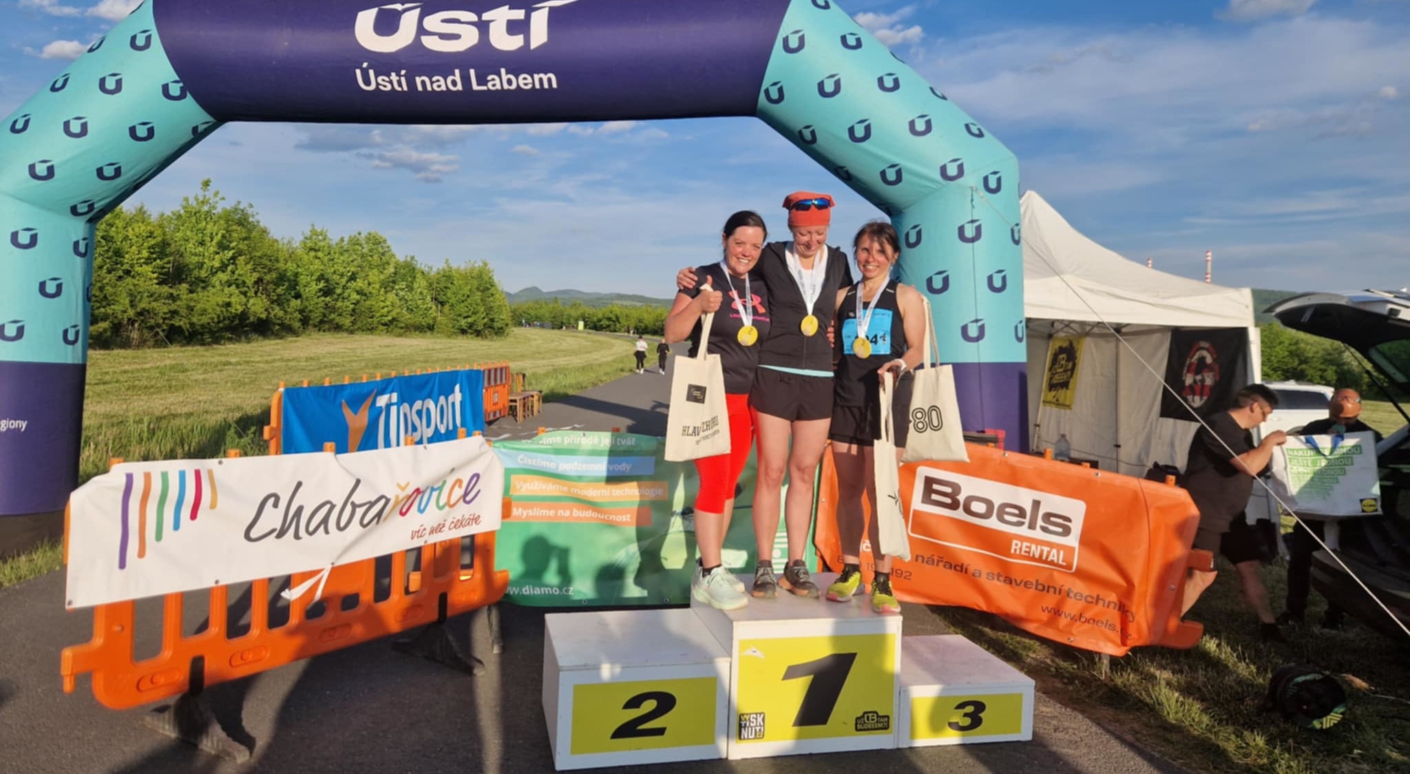 Běh pro Paměť národa, atmosférická fronta porazila tu Národní